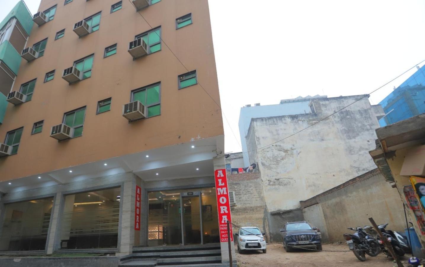 Hotel Almora Inn - Near By Delhi International Airport - With Free Airport Pickup And Drop Nuova Delhi Esterno foto