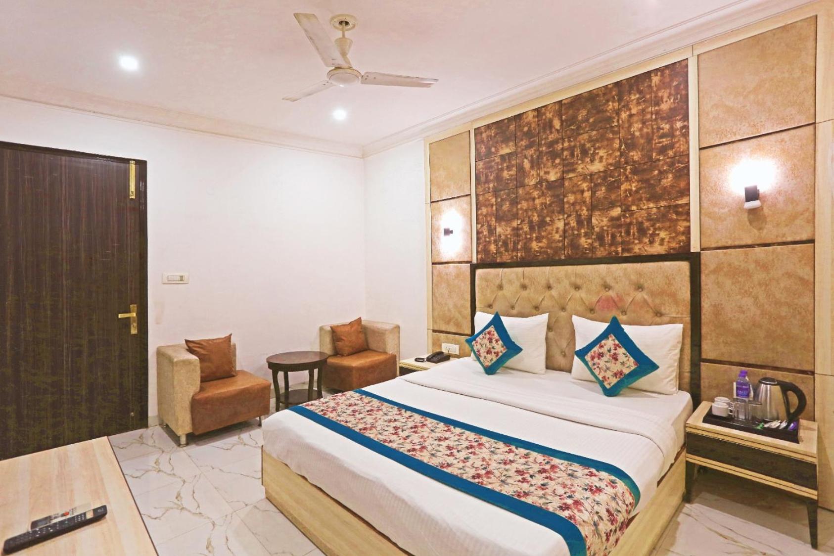 Hotel Almora Inn - Near By Delhi International Airport - With Free Airport Pickup And Drop Nuova Delhi Esterno foto
