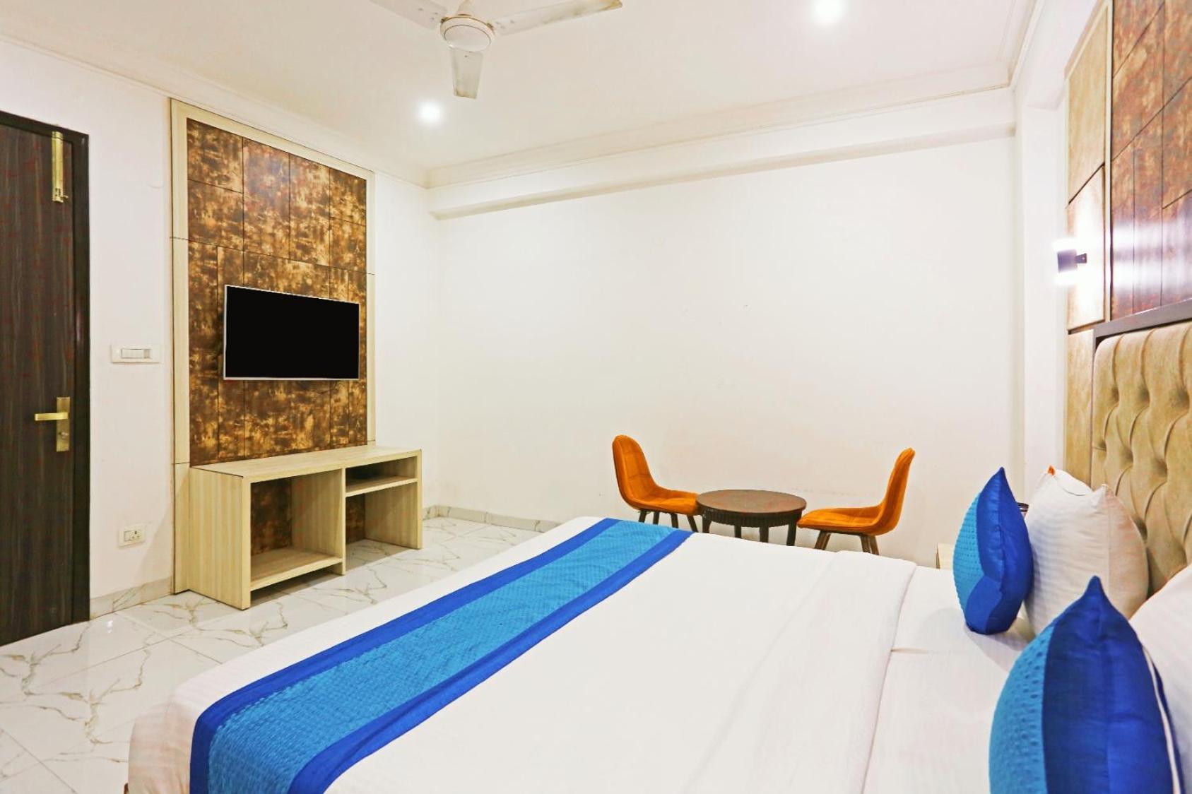Hotel Almora Inn - Near By Delhi International Airport - With Free Airport Pickup And Drop Nuova Delhi Esterno foto