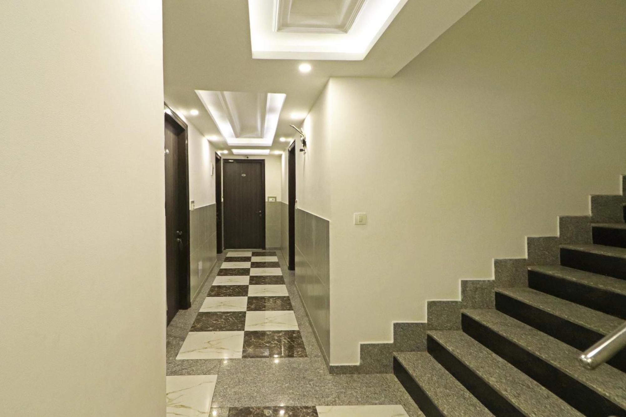 Hotel Almora Inn - Near By Delhi International Airport - With Free Airport Pickup And Drop Nuova Delhi Esterno foto