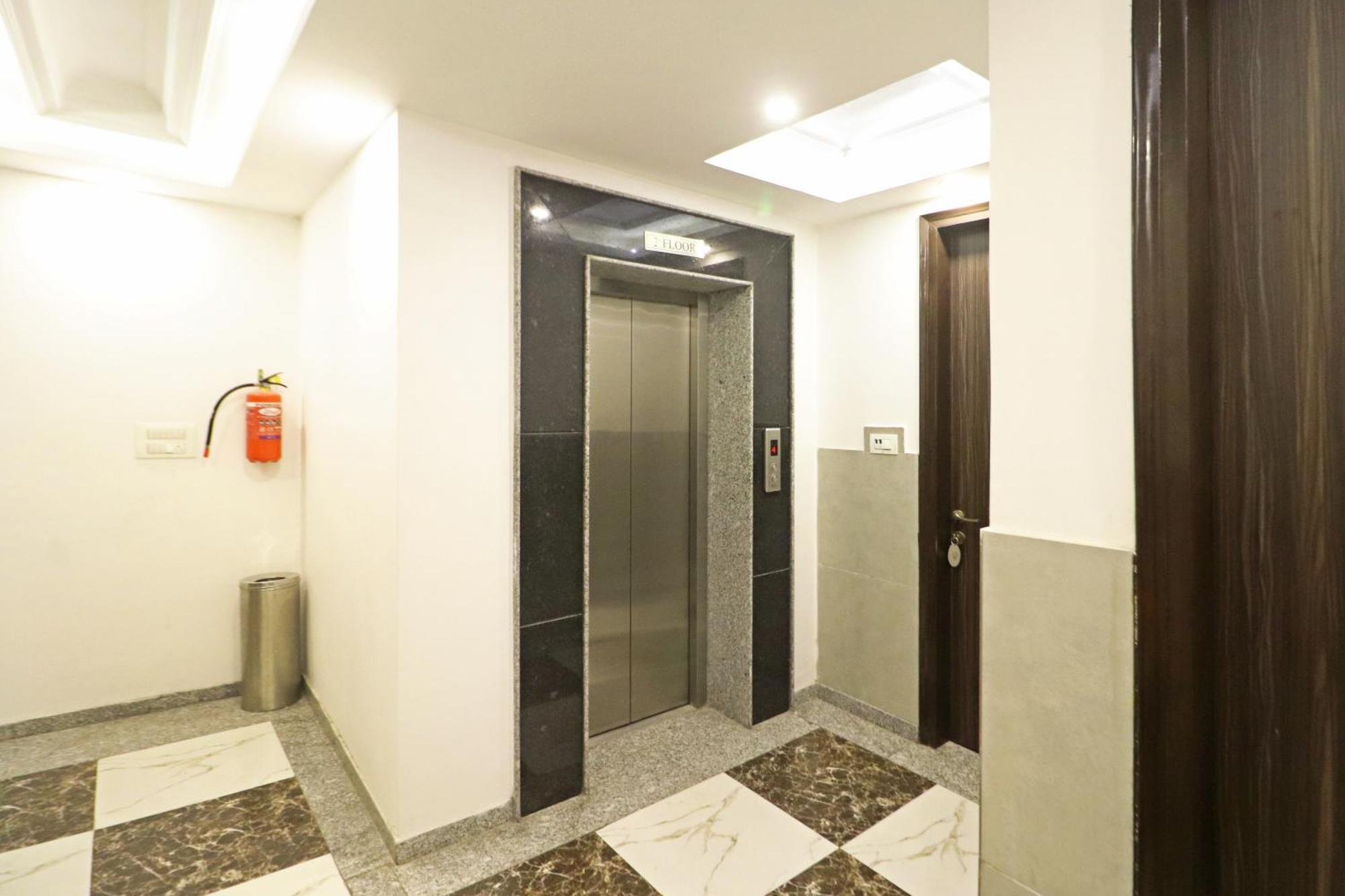 Hotel Almora Inn - Near By Delhi International Airport - With Free Airport Pickup And Drop Nuova Delhi Esterno foto